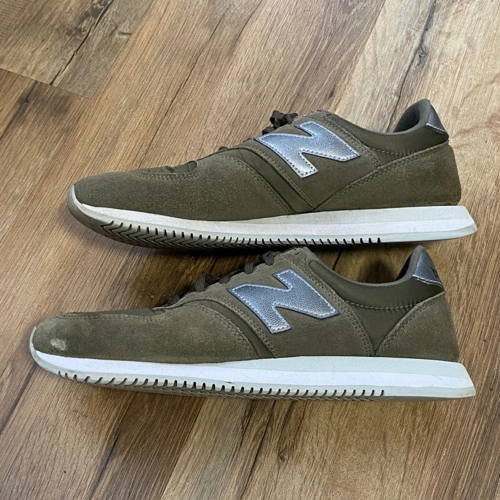 New Balance 420 Olive Green Silver Metallic Sneakers WL420DT2 Womens Size 9